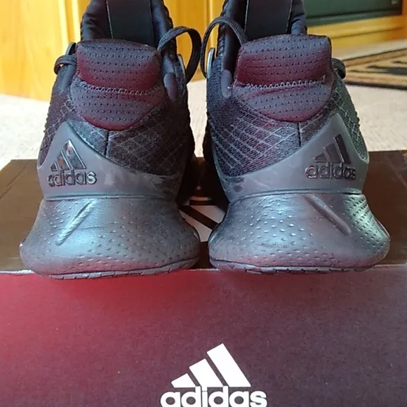 Adidas Edge XT Mens Sz 9 EG9704 Triple Black Running Shoes