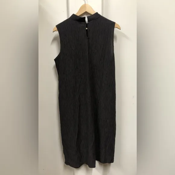 Eileen Fisher Woven Plisse mock neck sleeveless dress gray size small